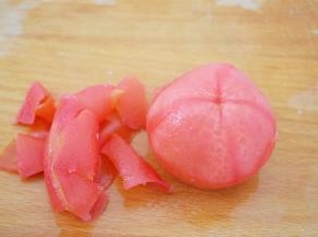 皮一撕就下来了