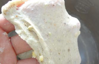 启动揉面程序搅打出膜