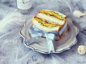 系上丝带，美美哒～