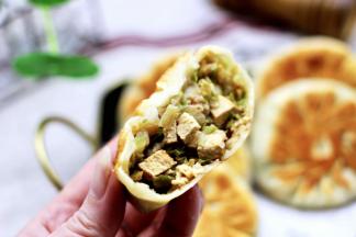 吃上一口超级满足，我家宝贝一口气吃了三个，还说没吃够。