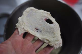 厨师机低速5分钟后改中速打至面团出筋