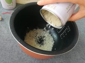 蒸米，两人份。