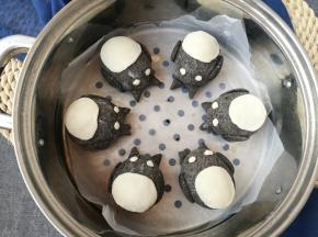 醒发15-20分钟，上开水锅蒸15分钟。