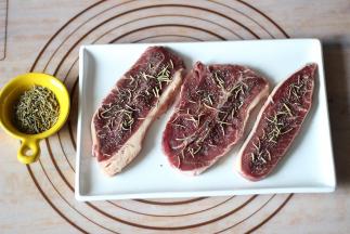 再撒一层迷迭香