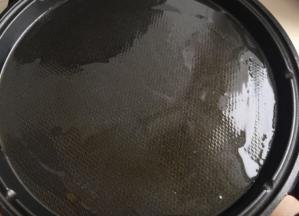 把姜片和小葱夹出去，他们的作用发挥完毕了