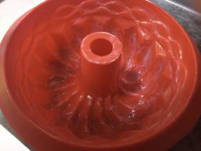 模具里面涂一层黄油