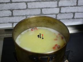 喜欢吃甜的，可以加点冰糖