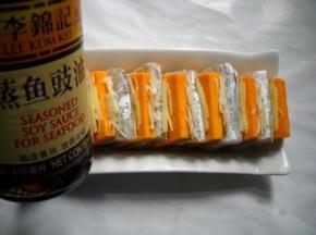 淋上蒸鱼豉油。