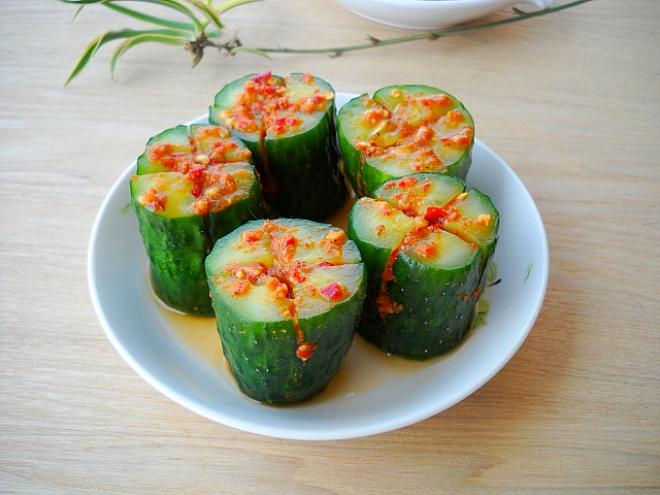 家庭版韩式脆辣黄瓜