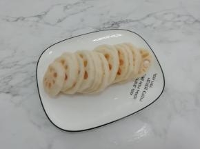 莲藕去皮洗干净切成片