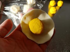 包入南瓜馅或者豆沙馅等都可以