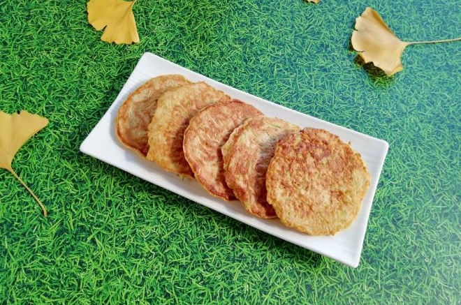 萝卜虾皮鸡蛋饼