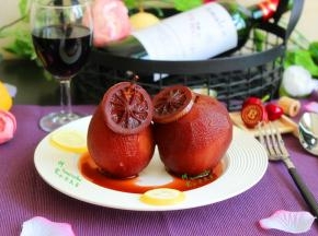 冬天吃的之前加入到30-40度，梨入味清香、淡淡甜味，暖暖的很好吃。