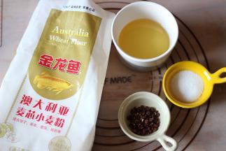 准备好油酥食材