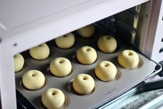 烤好后立刻从烤箱中取出