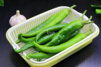 食材：青辣椒、虾米、大蒜、油、盐、生抽