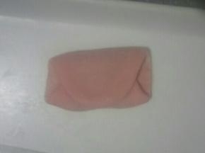 三折叠起，接口处向内