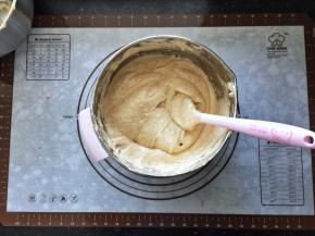 14、翻拌均匀。