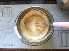 12、翻拌均匀。