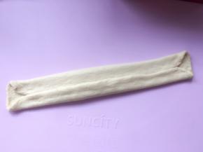 将面片两向中间对折；
