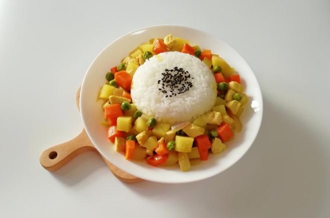 咖喱鸡肉饭