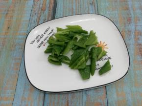 青椒洗干净去籽切成块