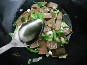 再放入料酒