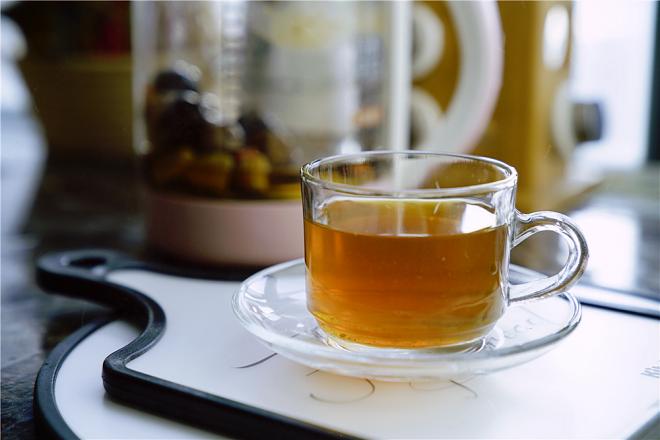 荔枝红枣生姜茶