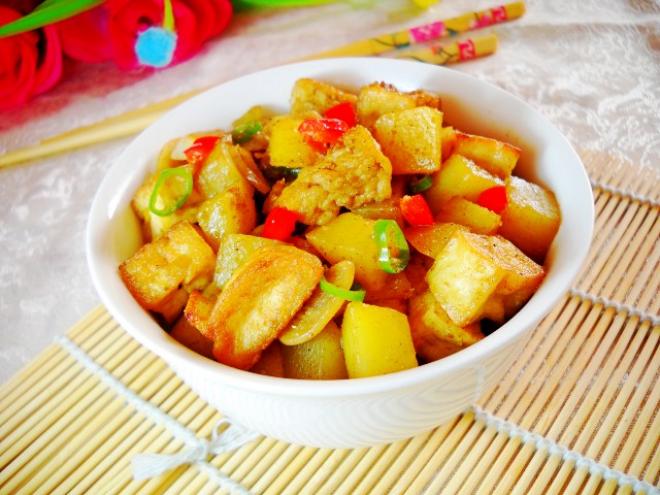 孜然土豆烩豆腐