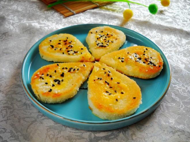 香煎芝麻蛋心馒头片