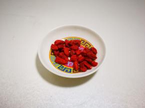 枸杞洗净