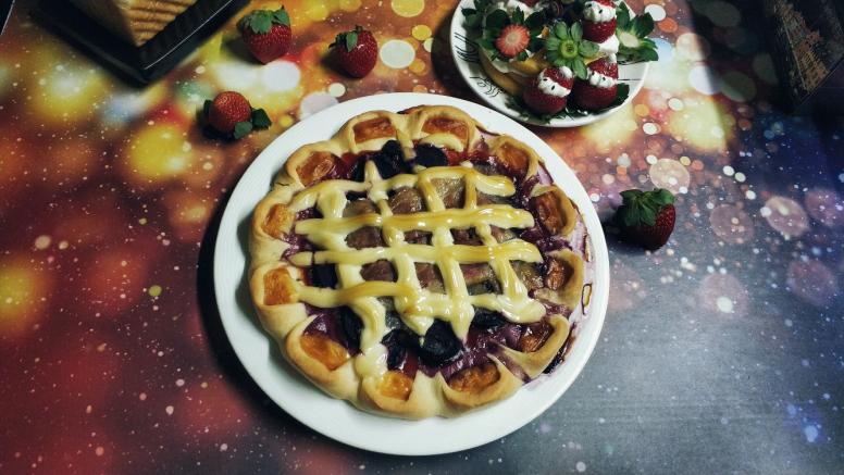 紫胡萝卜培根披萨