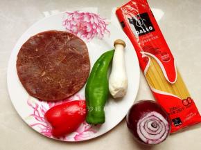 准备材料如图。