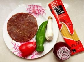 准备材料如图。