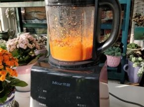 选择“酱料”功能，时间调整为2分钟，默认的转速不变，点按启动。