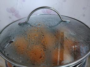 大火，到水沸后再蒸5分钟左右即可。因为是素馅，很容易熟透的。