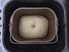 发酵至两倍大，戳洞不回缩即可