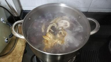 大火烧开继续煮15分钟