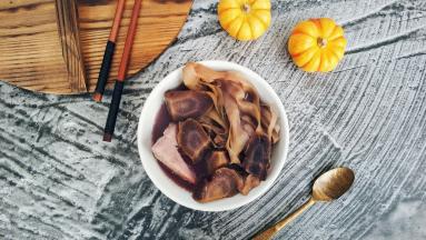 味道鲜美，可以健脾补肺，强身健体，健脾益胃