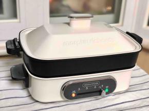 然后盖上锅盖，高火蒸15分钟关火，焖3分钟揭盖。