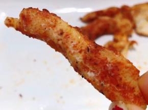 烤箱180度，20分钟，中途拿出鸡胸肉，鸡胸肉大概在十分钟左右的时候取出来