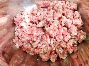 牛肉剁成肉馅