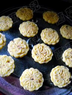 取出翻一面，再用高火叮1分钟。