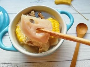 莲藕绵软。