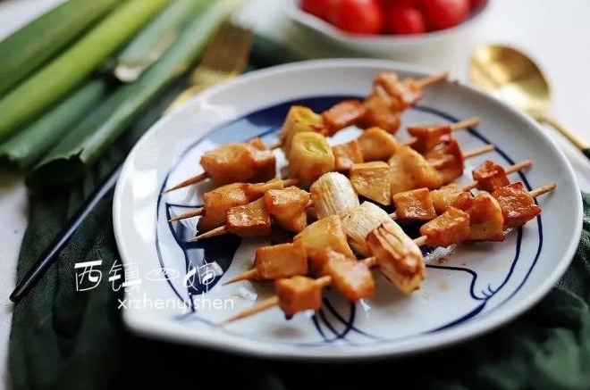 孩子们爱吃的照烧味杏鲍菇鸡肉串