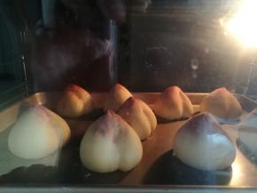 预热烤箱185度。烤20分钟，过五分钟后盖上锡纸防上色。