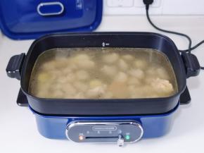 我用美食锅，这样可以端到餐桌上。