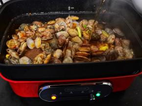 加料酒3勺调味。