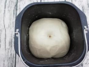 发酵至两倍大，戳动不回缩即可