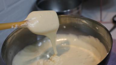 最后完成的面糊状态